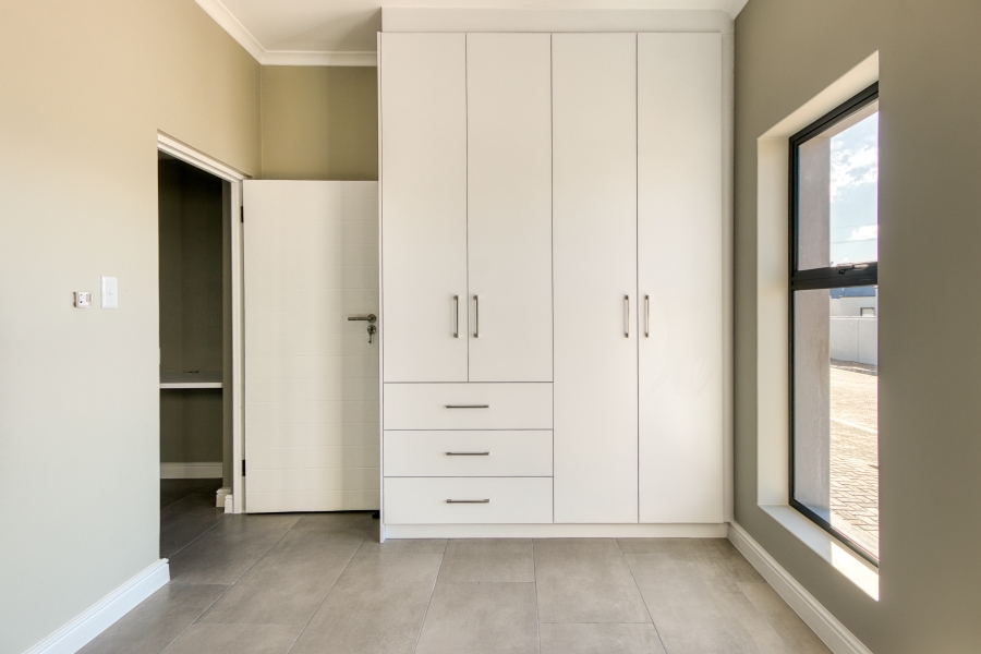 3 Bedroom Property for Sale in Aan de Wijnlanden Western Cape